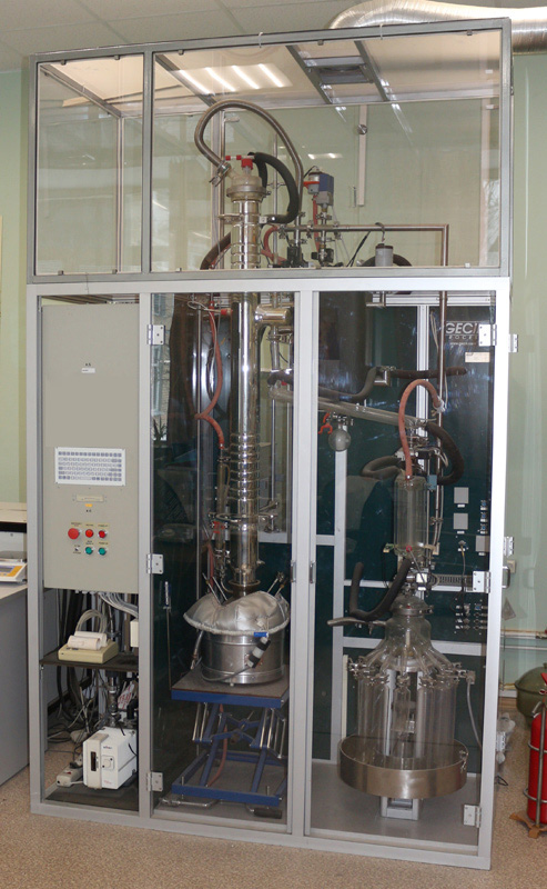 Установка автоматической атмосферно-вакуумной разгонки по ASTM D 2892 Minidist